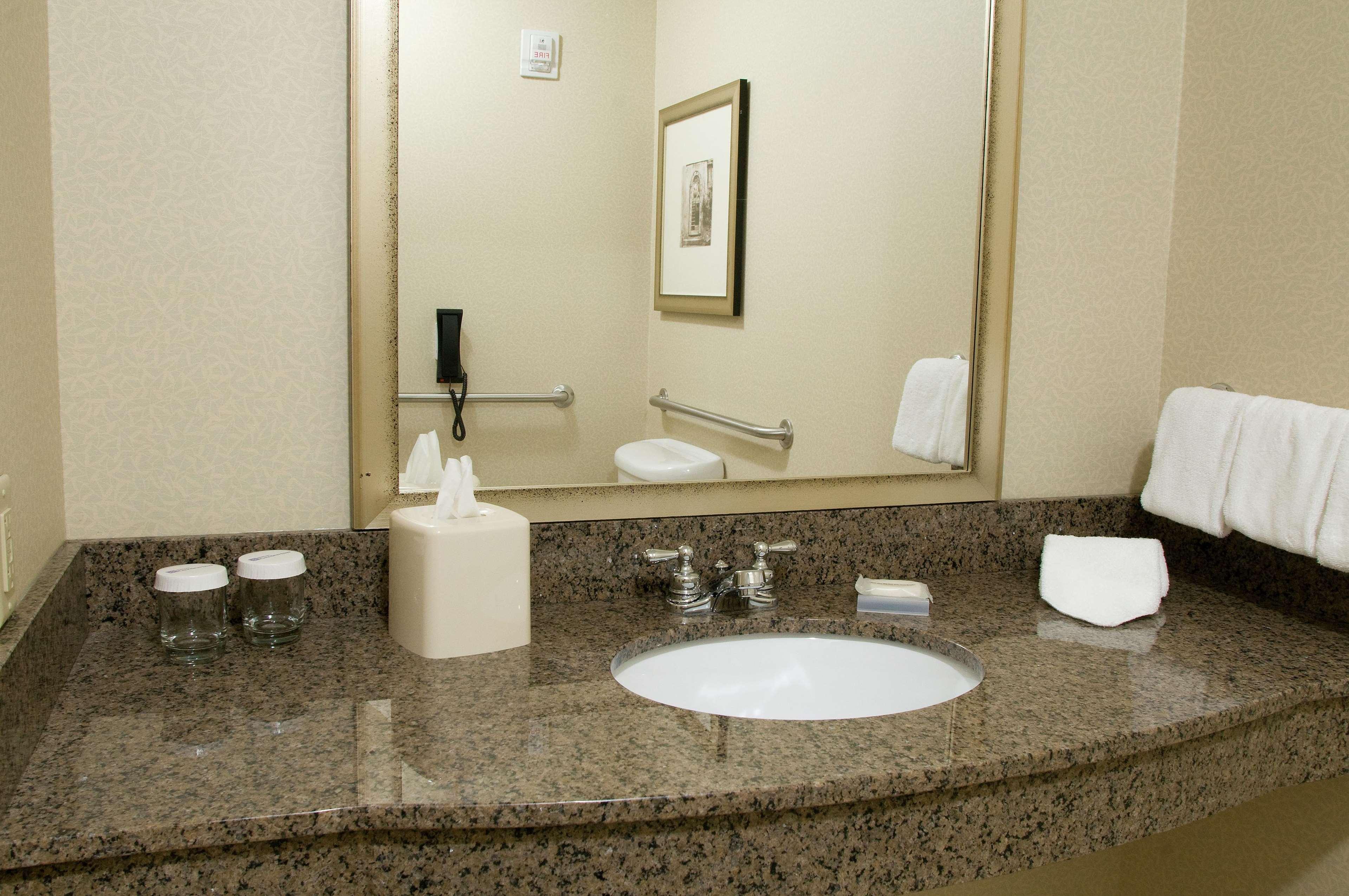 Hilton Garden Inn Mount Holly/Westampton Zewnętrze zdjęcie